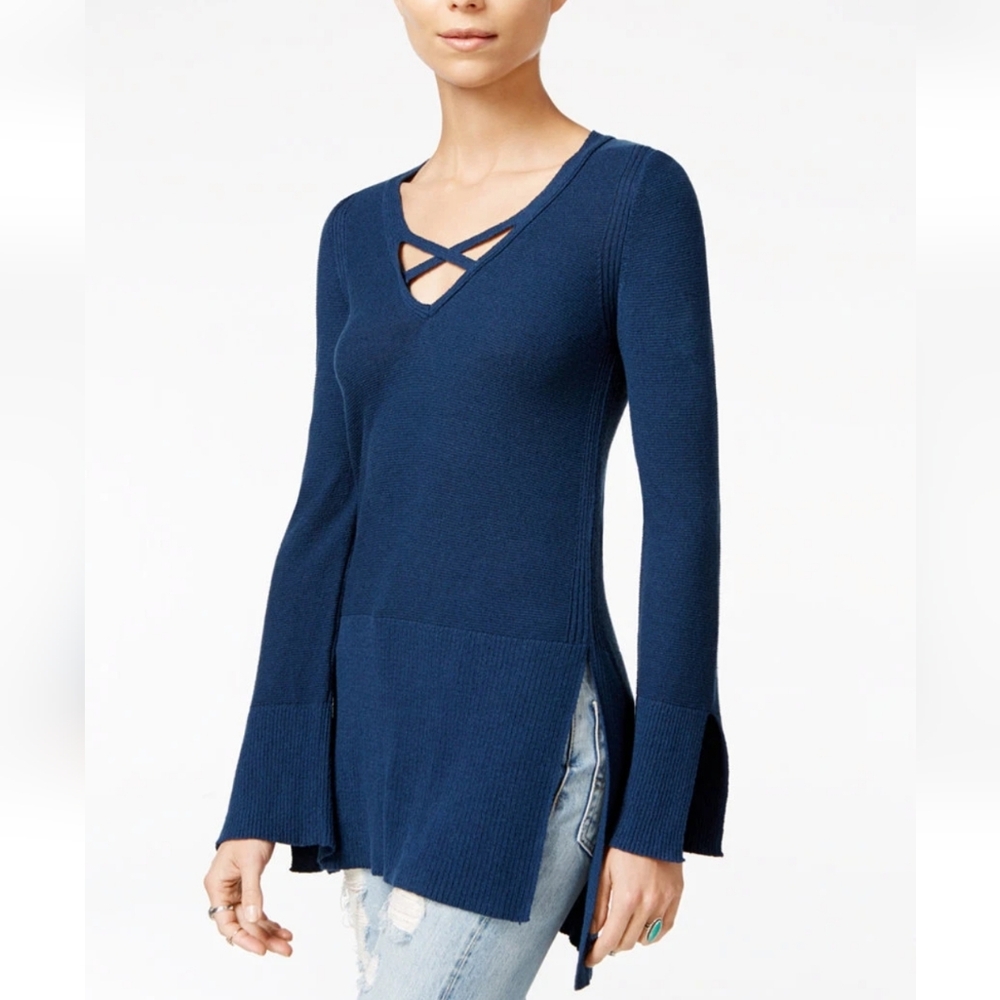 Free People Crisscross V-Nexk Hi-Low‎ Tunic Sweater Blue